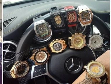 Πλουσιόπαιδα της Τυνησίας: Προκαλούν με πανάκριβα αξεσουάρ και αμέτρητα χρήματα (φωτό, βίντεο)